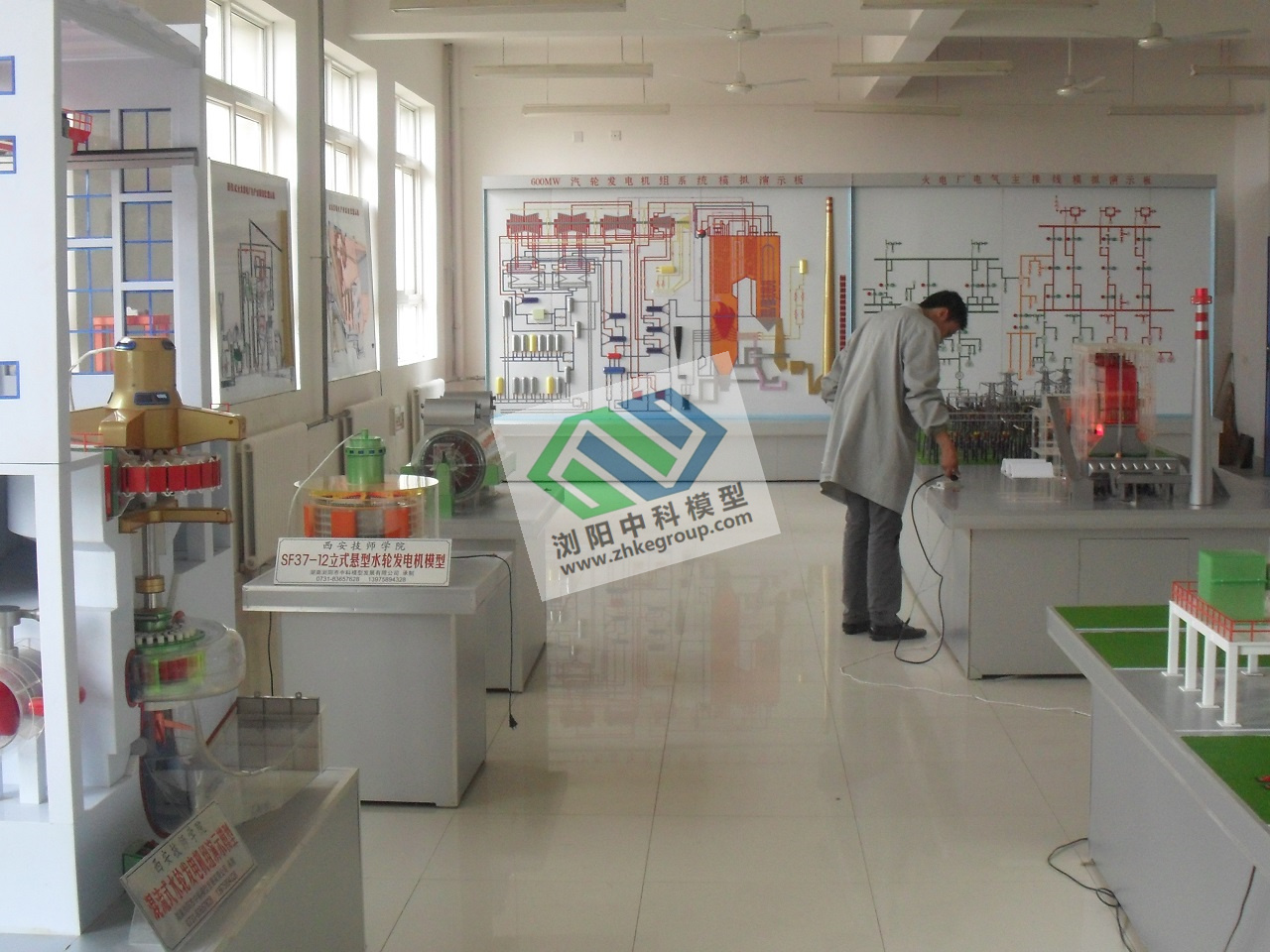 南京工程學院電廠熱能動力模型實訓室