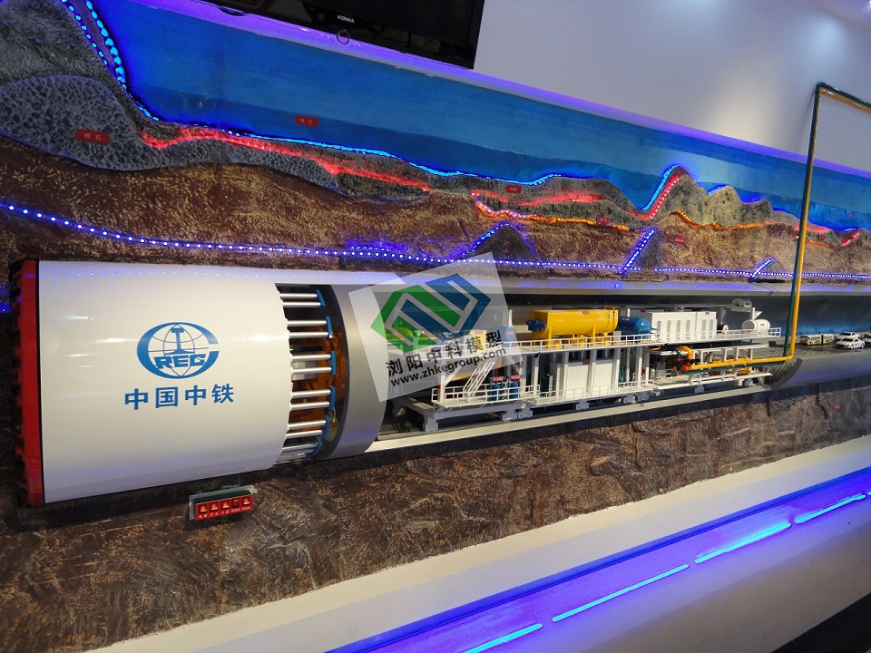 泥水式盾構機模型